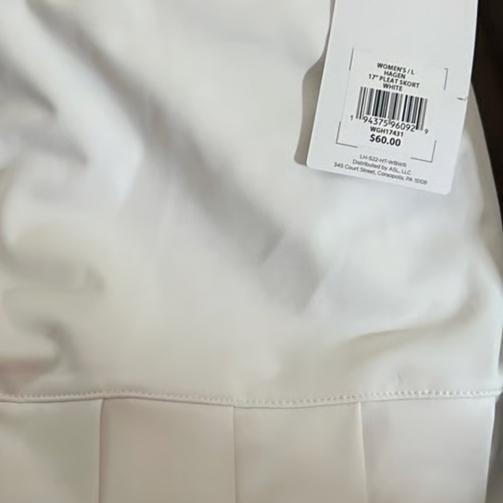 Lady Hagen White Pleated Skort Large NWT - Picture 5 of 5